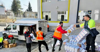  İhtiyaç duyulan her noktaya yardımlar ulaştırılıyor