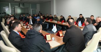 Başkan Özlü’den Afet Bölgesinde Çalışan Personeline Özel Teşekkür