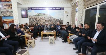 Derince'de depremde hayatını kaybeden vatandaşlar için mevlit okutuldu