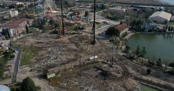 İzmit Millet Bahçesinde çalışma devam ediyor