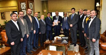 Erzurumlular, Rektör Cantürk’e gitti