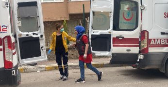 Market deposunda yangın: 2 çalışan hastanelik oldu