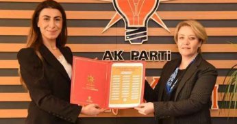 AK Parti Kadın Kollarında İstifa