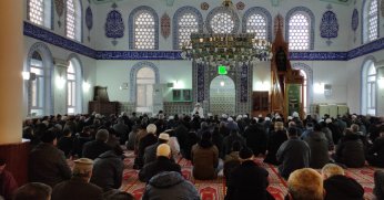 Sabah Namazında Dualar Bir Oldu