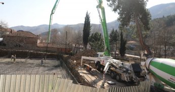 Karamürsel Kızderbent’te çok amaçlı salonun temeli atıldı