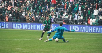 TFF 2. Lig: Kocaelispor: 3 - Uşakspor: 0