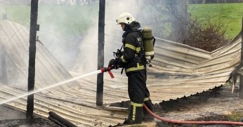 Boş barakada yangın çıktı