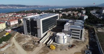 GÖLCÜK YENİ DEVLET HASTANESİ'NİN İKMAL İHALESİ ONAYLANDI