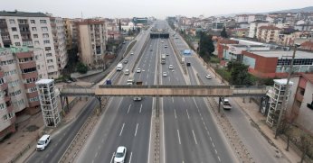 Derince ve Karamürsel’de 2 üstgeçide 4 yeni asansör