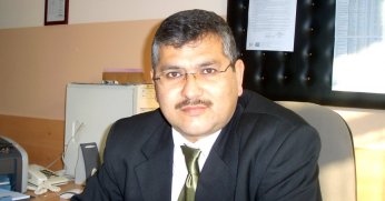 28 YILLIK EĞİTİMCİ-İDARECİ AK PARTİ’DEN ADAY ADAYI OLUYOR