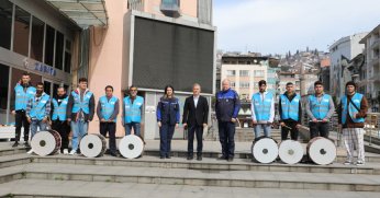 Kimliği olmayan davulcular dikkat