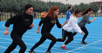 Polis adayları Büyükşehir ile zafere ulaştı