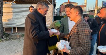 İftara 5 kala, AK Gençlik sahada