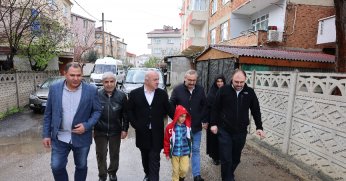 Başkan Bıyık Ramazan'da mahalle mahalle geziyor