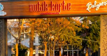 Eski Ramazanlar Maide Restoran ve Antik Köfte’de