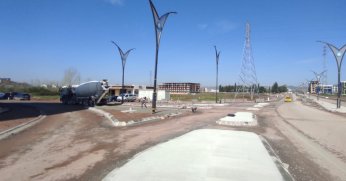 Kartepe Asiller Caddesinde son rötuşlar