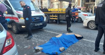 Okula giderken otobüsün çarptığı ilkokul öğrencisi hayatını kaybetti