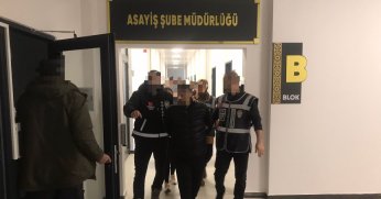 60 bin TL değerinde ziynet eşyası çalan 3 şüpheli yakalandı