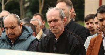 Trafik kazasında kaybettiği oğlunu toprağa veren acılı babadan yürek yakan sözler