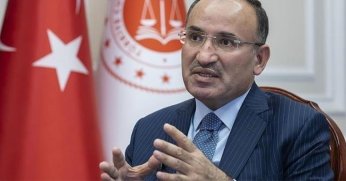 Cumhurbaşkanımızdan özür dilemeli