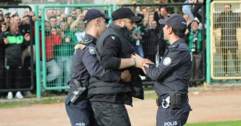 Kocaeli Kocaelispor antrenmanında gerginlik