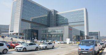 Beklenen gün geldi, Kocaeli'ye sınıf atlatacak dev tesiste hasta kabulü başladı