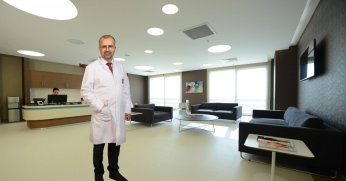 İyi huylu prostat büyümesi bu yöntemle kesi olmadan tedavi ediliyor