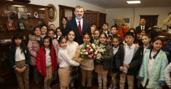 GÖLCÜK BELEDİYESİ'NİN EN KEYİFLİ MECLİS TOPLANTISI