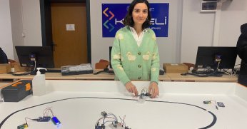 99 robotik eğitmene kodlama eğitimi