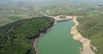 BAKAN KİRİŞÇİ AÇIKLADI; KARAMÜRSEL’E 370 MİLYON TL’YE İÇME SUYU ARITMA TESİSİ YAPILIYOR