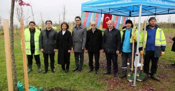 Azerbaycan ve Türkiye Kardeşliği Ormanına Haydar Aliyev’in anısına 100 fidan