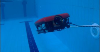 Lise öğrencileri su altı robotu üretti: 8 motorlu ve 30 metreye kadar su geçirmiyor