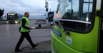 Büyükşehir’den minibüsçülere sıcak iftarlık