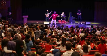 Büyükşehir, 23 Nisan heyecanını Defneli çocuklarla yaşayacak