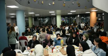 Başiskele’de Gençlerle Âlâ İftar