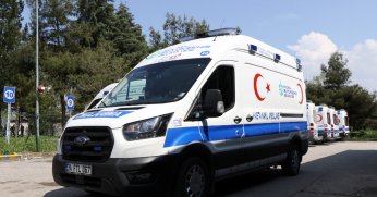 Hasta Nakil bayramda görev başında