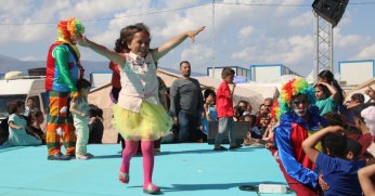 Büyükşehir, Defneli çocukları  Lemi Filozof ve Onur Erol ile buluşturdu