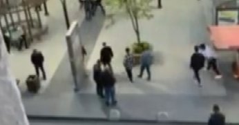 Yan bakma kavgası kanlı bitti: 4 yaralı