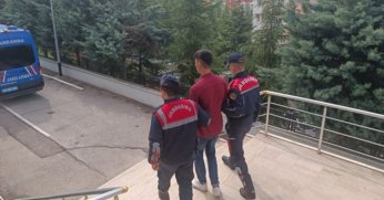 Kocaeli'de aranan şahıslara jandarma operasyonu