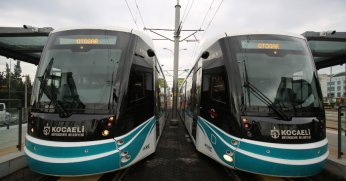Yeni tramvay araçları için imzalar atıldı