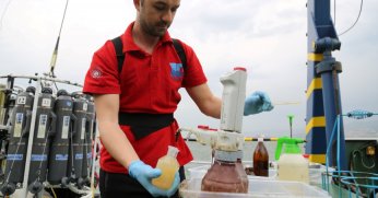 İzmit Körfezi'nde su kalitesine yakın takip