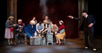 Şehir Tiyatrosuna usta oyunculardan tam not