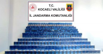 Kocaeli'de çok sayıda tarihi eser ve binlerce makaron ele geçirildi