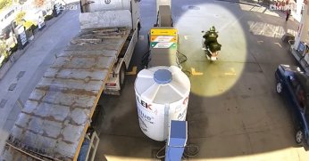 Kargocu kılığında işlenen cinayetin film gibi öyküsü