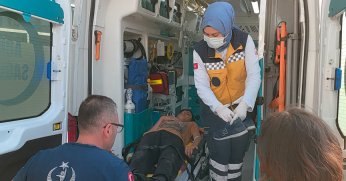 Salıncaktan düşen çocuk yaralandı