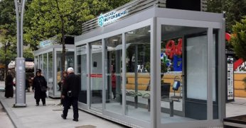 Cumhuriyet Parkına klimalı modern durak