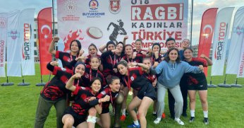 Körfez Gençlerbirliği Ragbi’de Türkiye Şampiyonu oldu