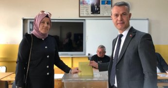 İbrahim Efe oy kullandı