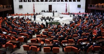 10 parti genel başkanı TBMM'ye girdi