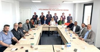 HÜRRİYET İZMİT'TE BAĞIMSIZ CHP'Yİ Mİ KURDU?